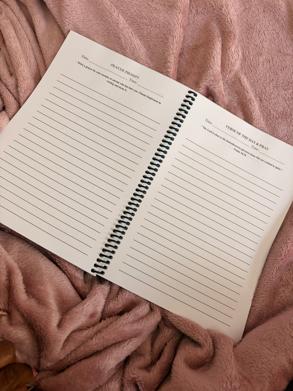 Sis, Lets Pray Journal